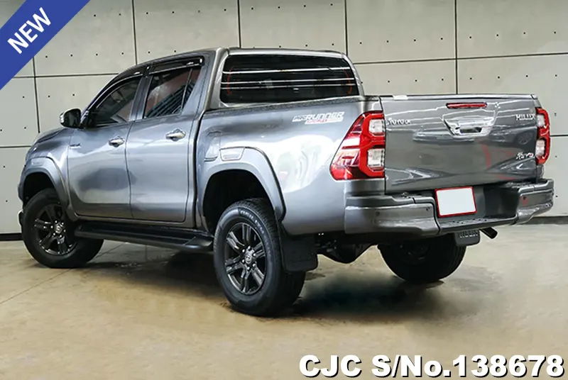 Toyota Hilux in Gray for Sale Image 1