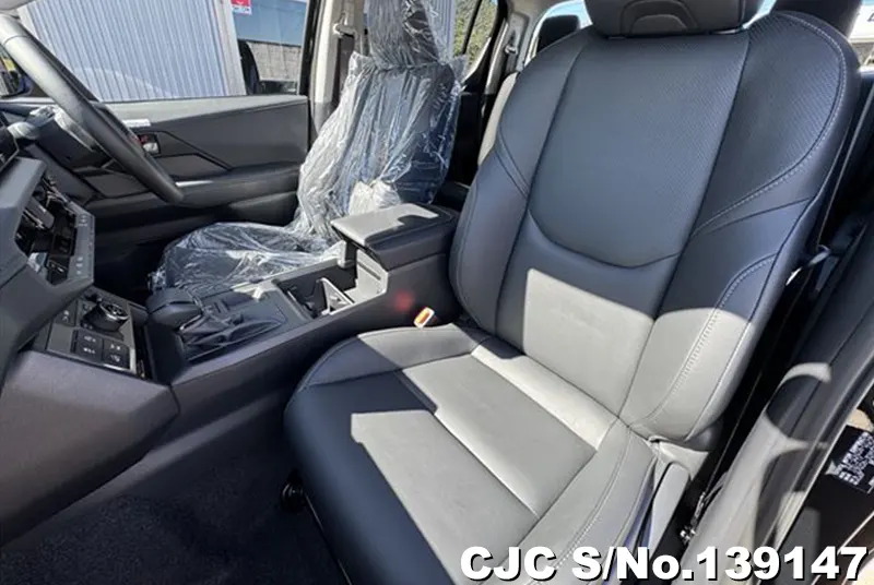 Toyota Hilux in Black for Sale Image 7